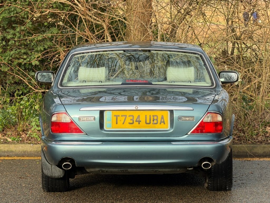 Jaguar XJ 4L Null Blue #6