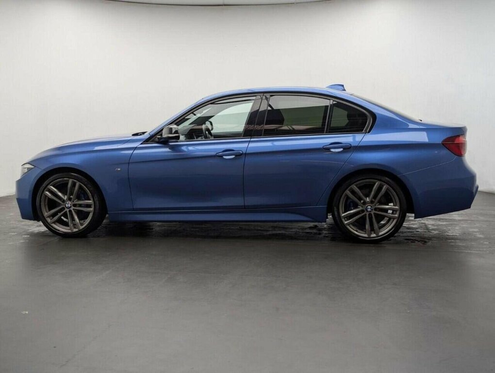 BMW 3 Series 2L M Sport Shadow Edition YJ67PCA Blue #5