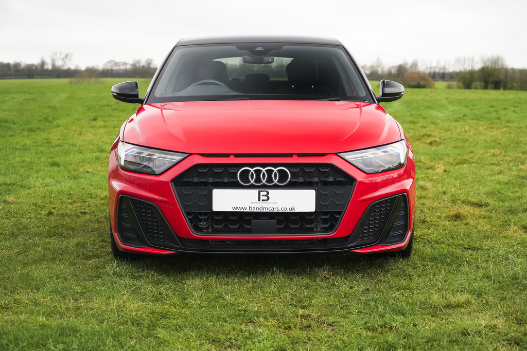 Audi A1 30 Tfsi 110 Black Edition DX23XKL #3