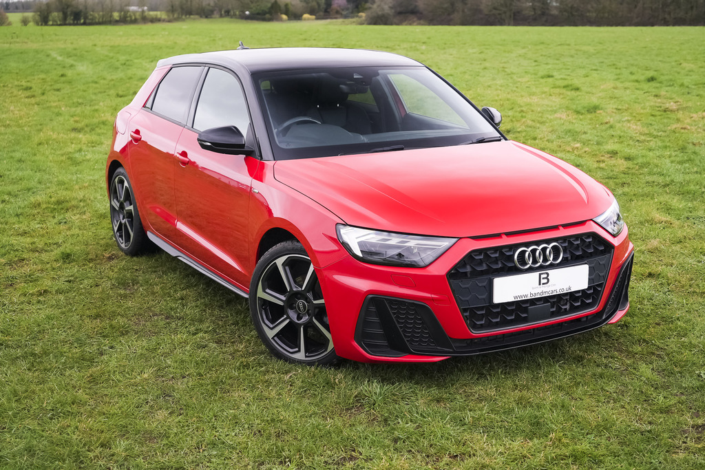 Audi A1 30 Tfsi 110 Black Edition DX23XKL #2
