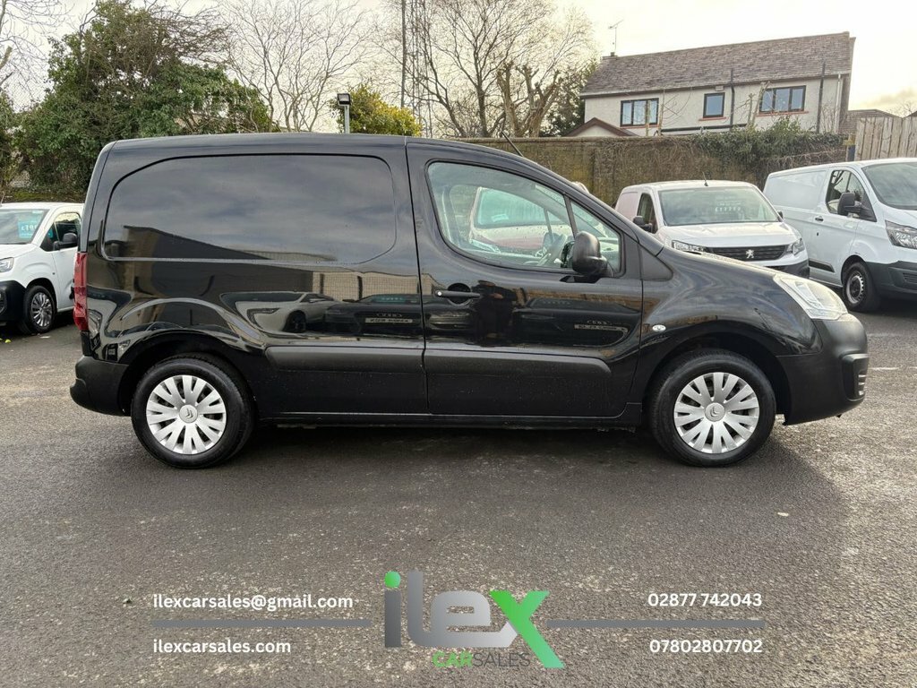 Citroen Berlingo 1.6L Enterprise CN67LXJ Black #4