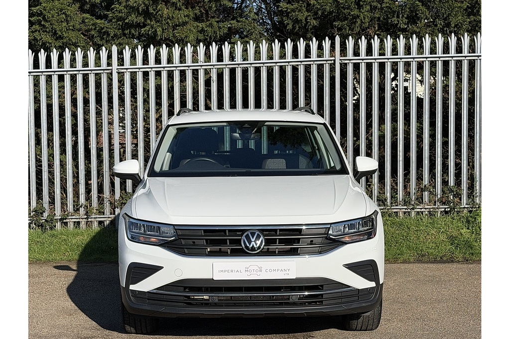Volkswagen Tiguan Tsi Life FD21MZE White #3