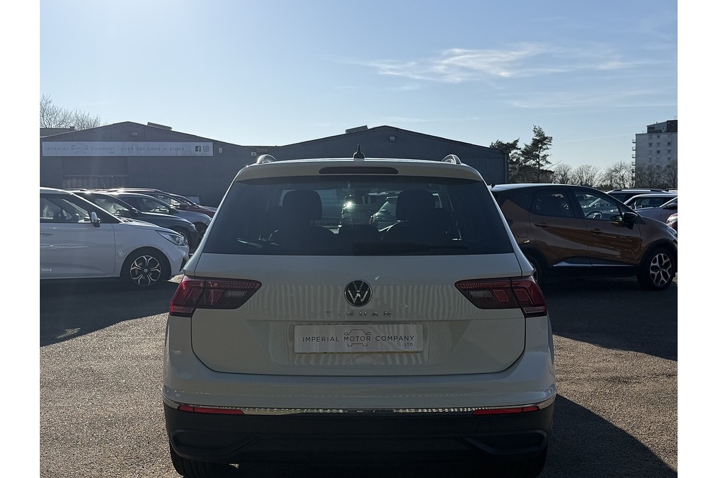Volkswagen Tiguan Tsi Life FD21MZE White #6