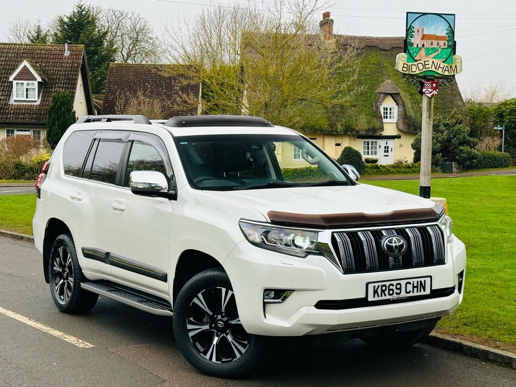 Toyota Land Cruiser 2.8D Invincible 4Wd Euro 6 7 Seat White