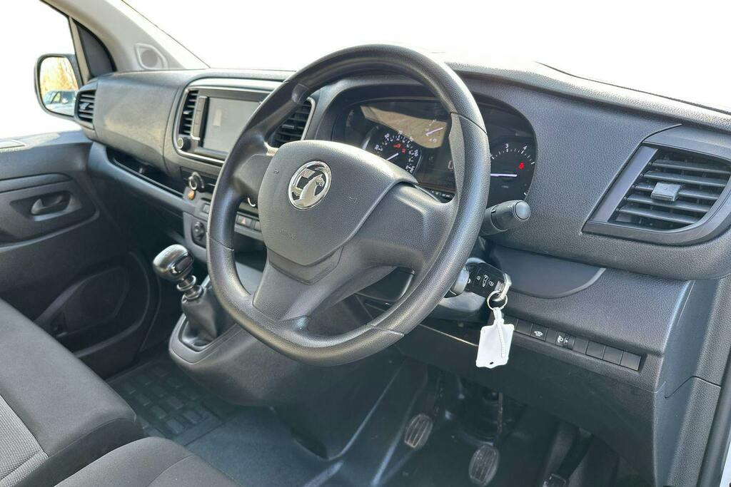 Vauxhall Vivaro 1.5 Turbo D 2900 Prime Panel Van 6Dr DP23HTU White #6