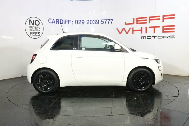 Fiat 500E Passion Apple White #5