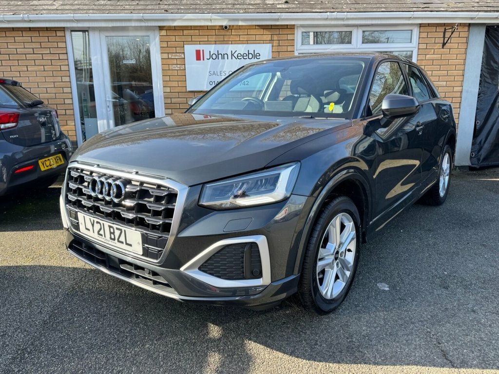 Audi Q2 1L Sport Grey