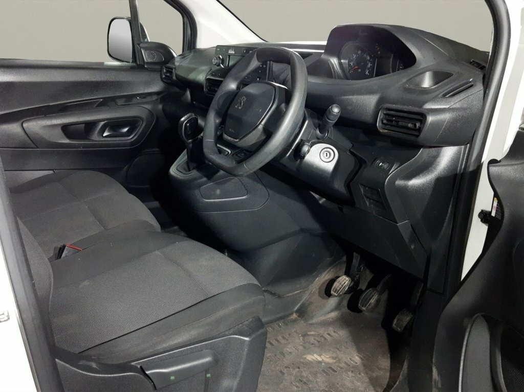 Peugeot Partner 1.5L Grip Premium NU71ETE White #3