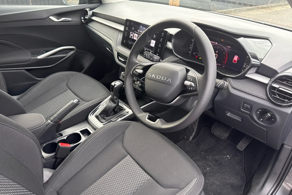 Skoda Fabia 1.5 Tsi 150 Se L Edition Dsg BD75AXJ Grey #6