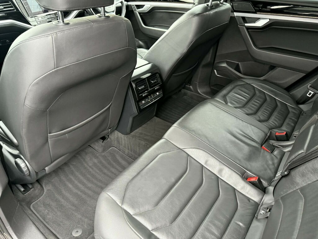 Volkswagen Touareg Suv 3.0 Tdi V6 R-line 2019 MM66REA Grey #6