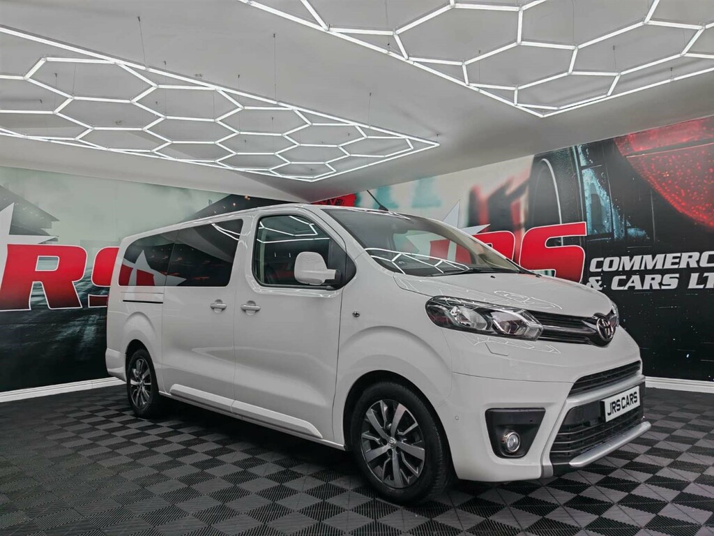 Toyota Verso Proace Vip L2 D-4d 