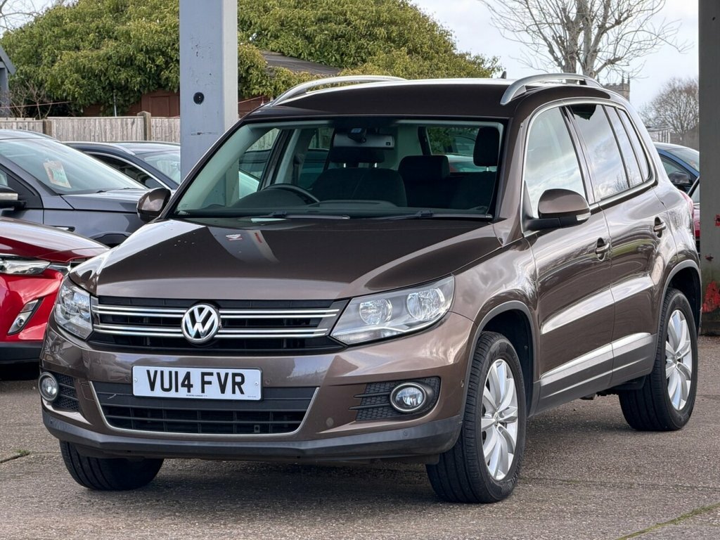 Volkswagen Tiguan 2L Match VU14FVR Brown #3