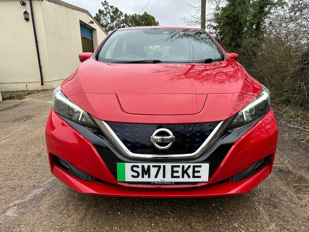 Nissan Leaf 40Kwh Acenta Hatchback 150 Ps SM71EKE Red #5