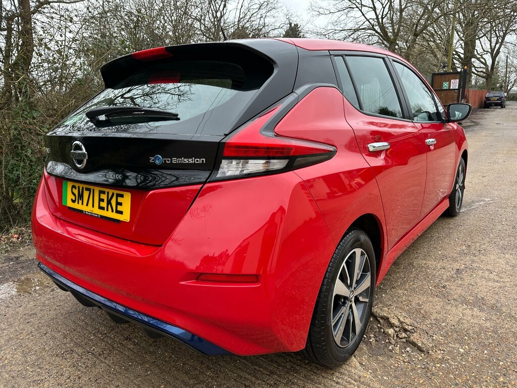 Nissan Leaf 40Kwh Acenta Hatchback 150 Ps SM71EKE Red #3