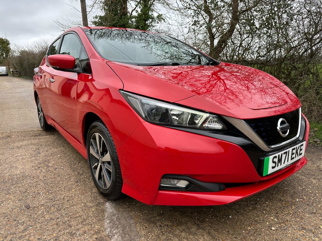 Nissan Leaf 40Kwh Acenta Hatchback 150 Ps SM71EKE Red #4