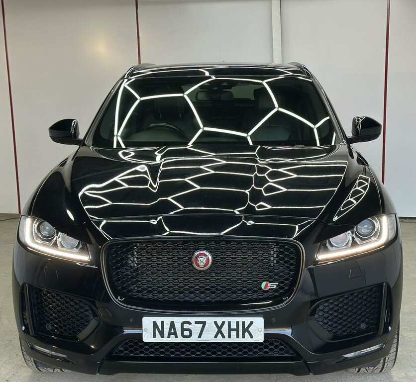 Jaguar F-Pace 3L S NA67XHK Black #6