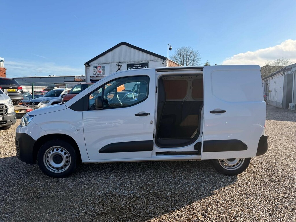 Citroen Berlingo 1.5 Bluehdi 1000 Enterprise Edition M Swb Euro 6 CJ72JTZ White #3