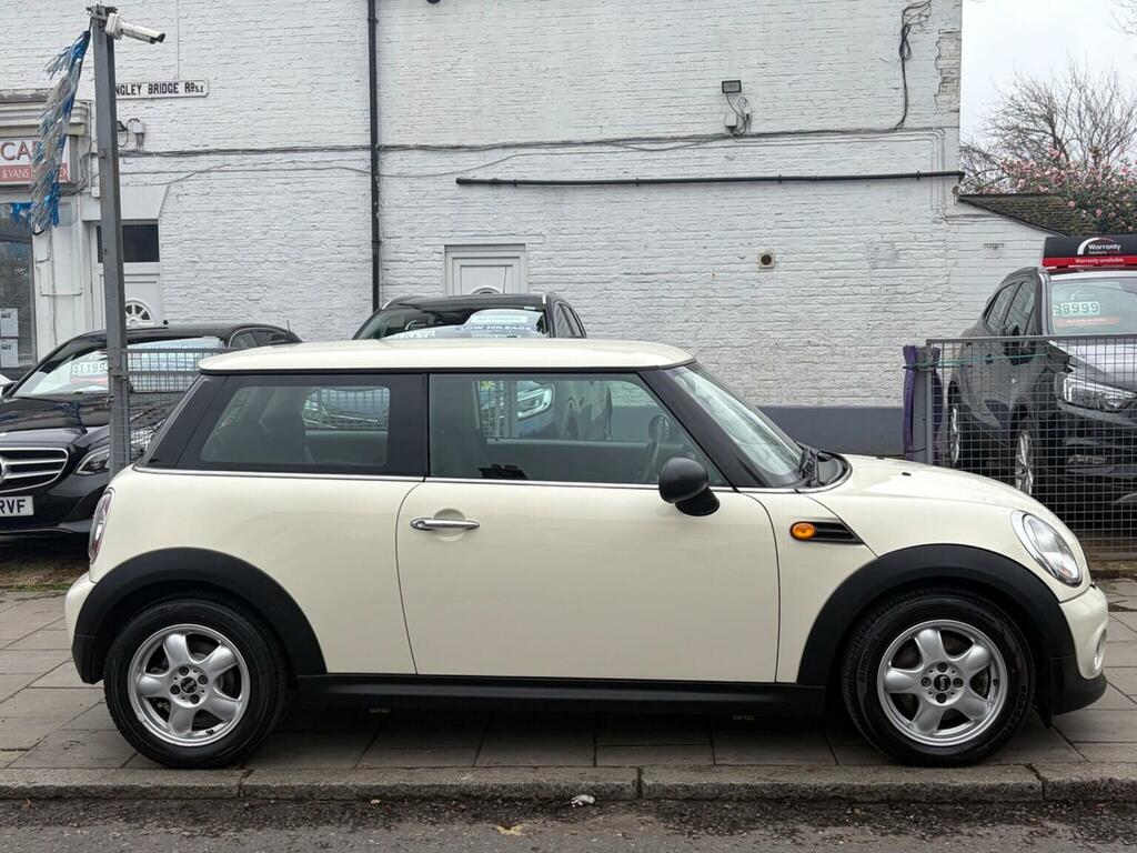 Mini Hatch Hatchback 1.6 One Euro 5 201111 White #2