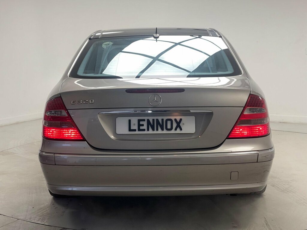 Mercedes-Benz E Class 3.2 E320 Avantgarde Silver #6