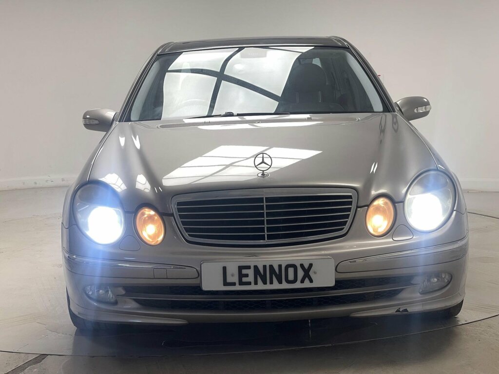 Mercedes-Benz E Class 3.2 E320 Avantgarde Silver #2