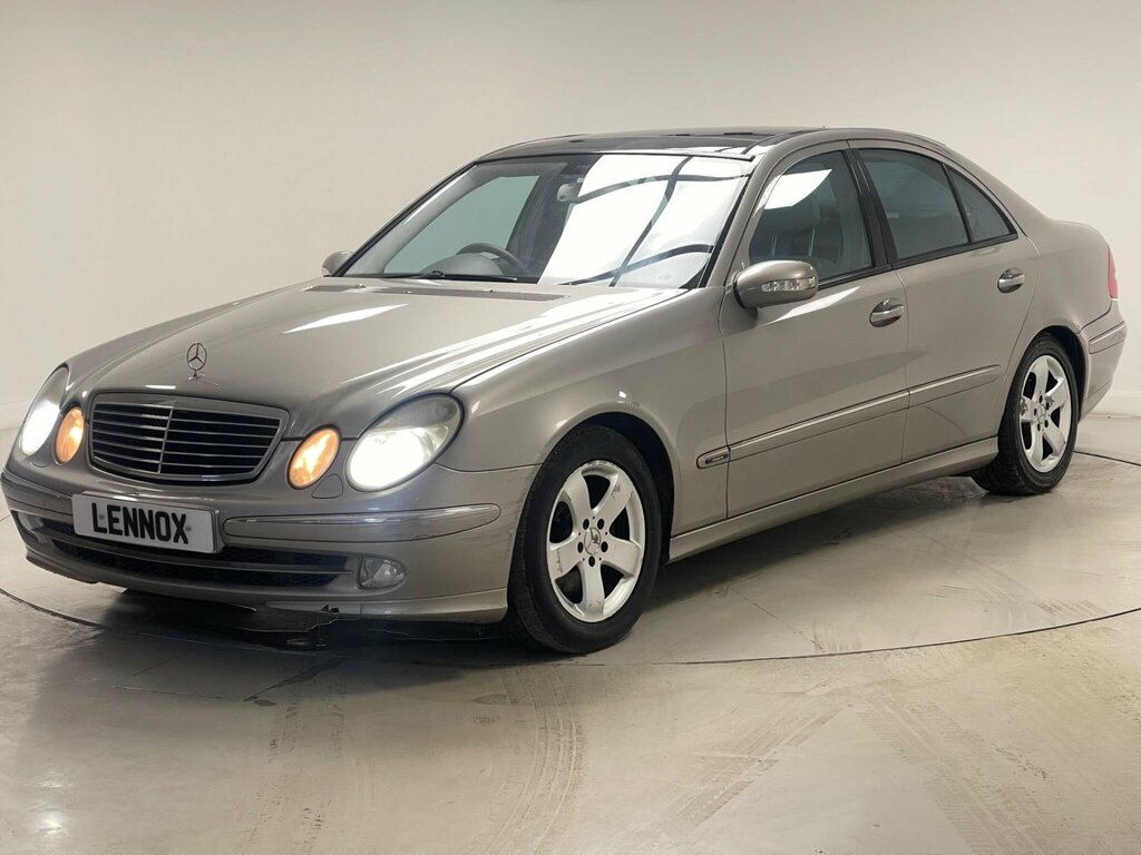 Mercedes-Benz E Class 3.2 E320 Avantgarde Silver #3