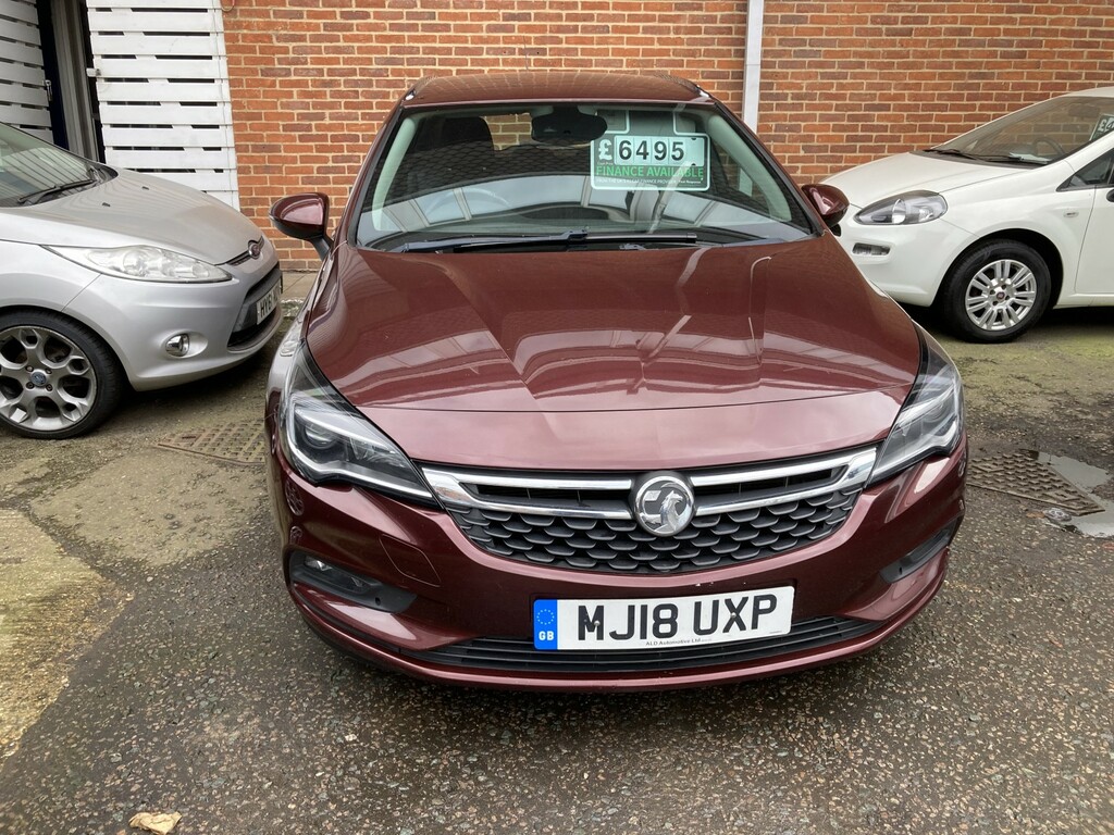 Vauxhall Astra 1.6 Cdti Ecotec Blueinjection Sri Red