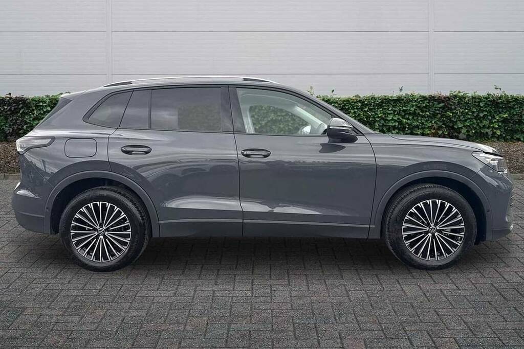 Volkswagen Tiguan 1.5 Etsi 150 Match Dsg VX75YSP Grey #4