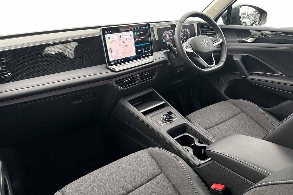 Volkswagen Tiguan 1.5 Etsi 150 Match Dsg VX75YSP Grey #2