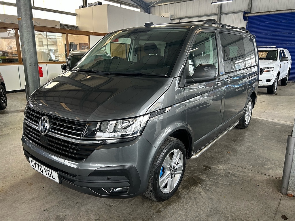 Volkswagen Transporter 2.0 Tdi T32 Highline Kombi Double Cab M CV70YGL Grey #2