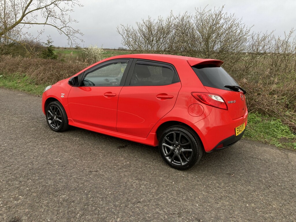 Mazda 2 1.3 Venture EX13VYT Red #6