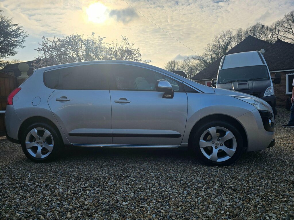 Peugeot 3008 1.6 Hdi Exclusive Egc Euro 4 RJ10LVV Silver #2