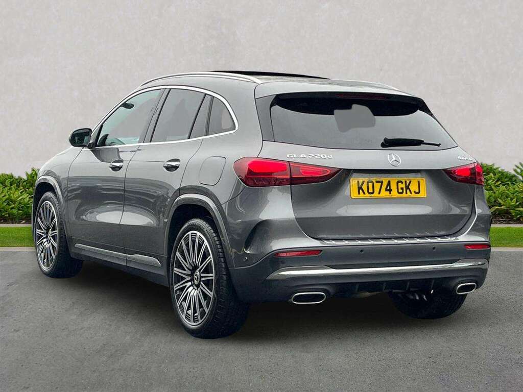 Mercedes-Benz GLA Class Gla 220D 4Matic Amg Line Premium Plus KO74GKJ Grey #2