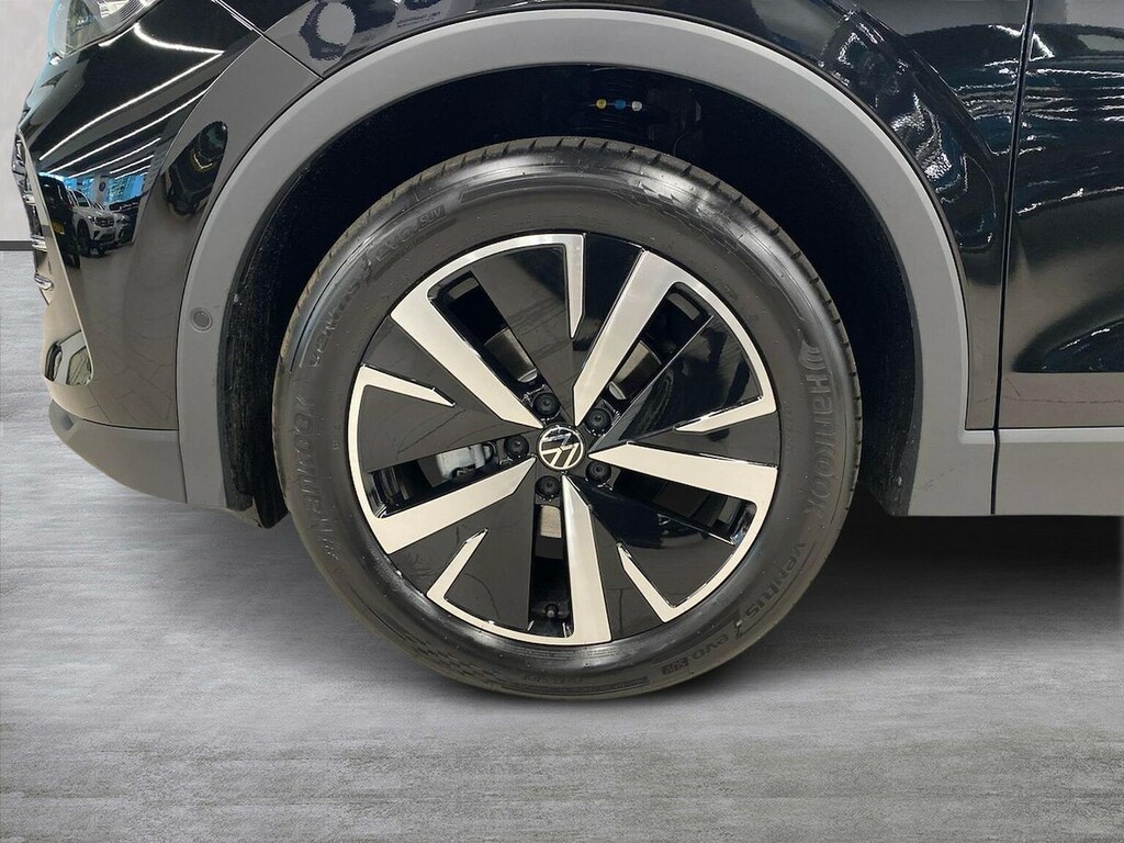 Volkswagen Tiguan 1.5 Etsi Mhev Elegance Suv Hybrid Dsg E LF75JBB Black #5