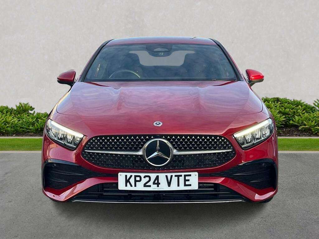 Mercedes-Benz A Class A200d Amg Line Executive Red #5