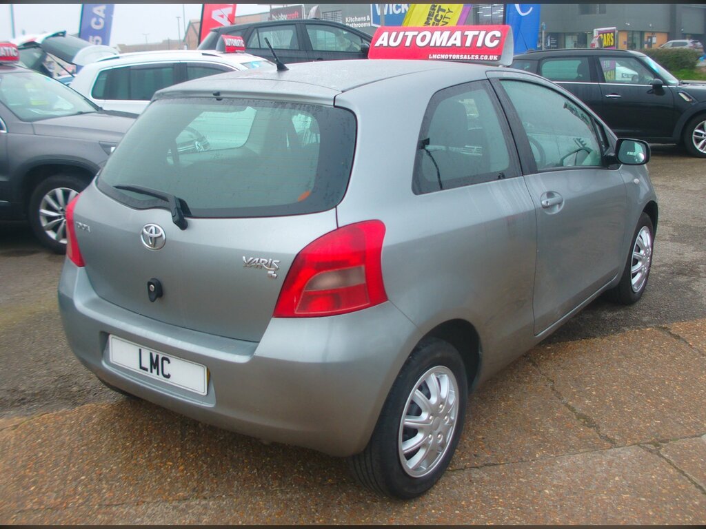 Toyota Yaris 1.3 T3 Hatchback Multimode 85 Bhp LS57HKM Silver #6
