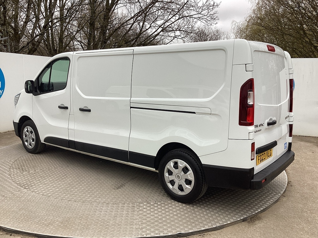 Renault Trafic Dci Blue Ll30 Advance Lwb L R Trendline A C Euro 6 FD23VLG White #5