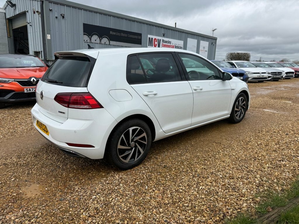 Volkswagen Golf 1.5L Match Edition MC69CZO White #3