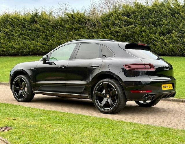 Porsche Macan 3.0 Td V6 S MX64JAU Black #6