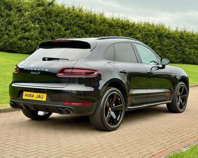 Porsche Macan 3.0 Td V6 S MX64JAU Black #3