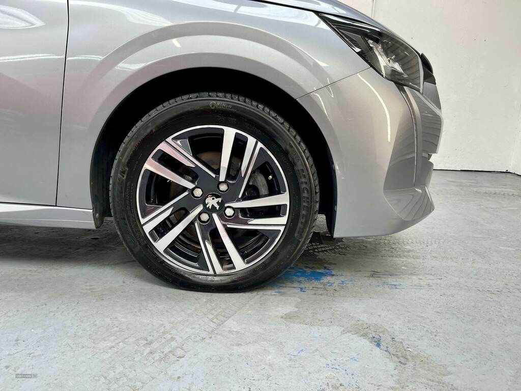 Peugeot 208 1.2 Puretech 130 Allure Premium Eat8 KK23BWB Grey #5