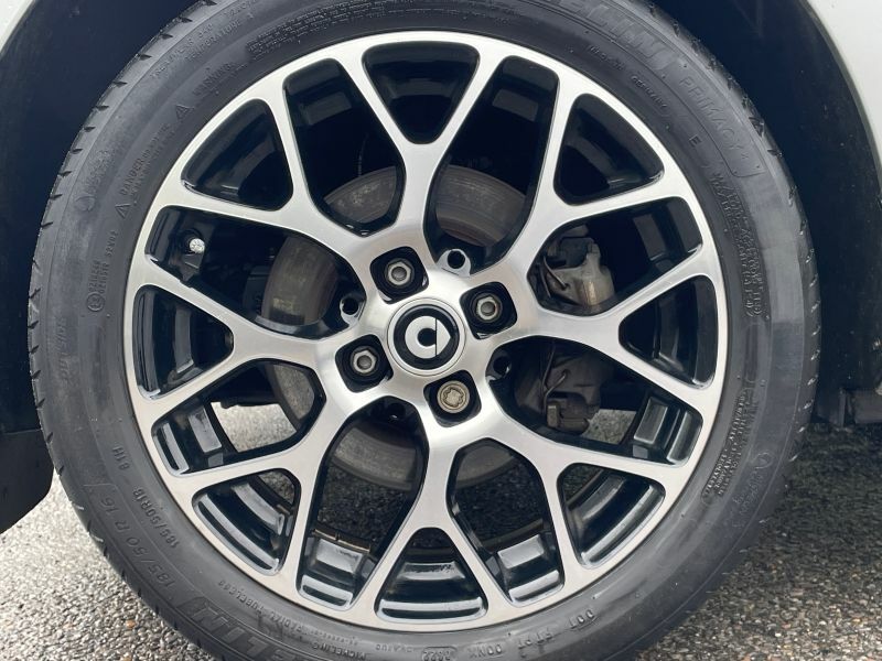 Smart Fortwo Cabrio Exclusive Black #4