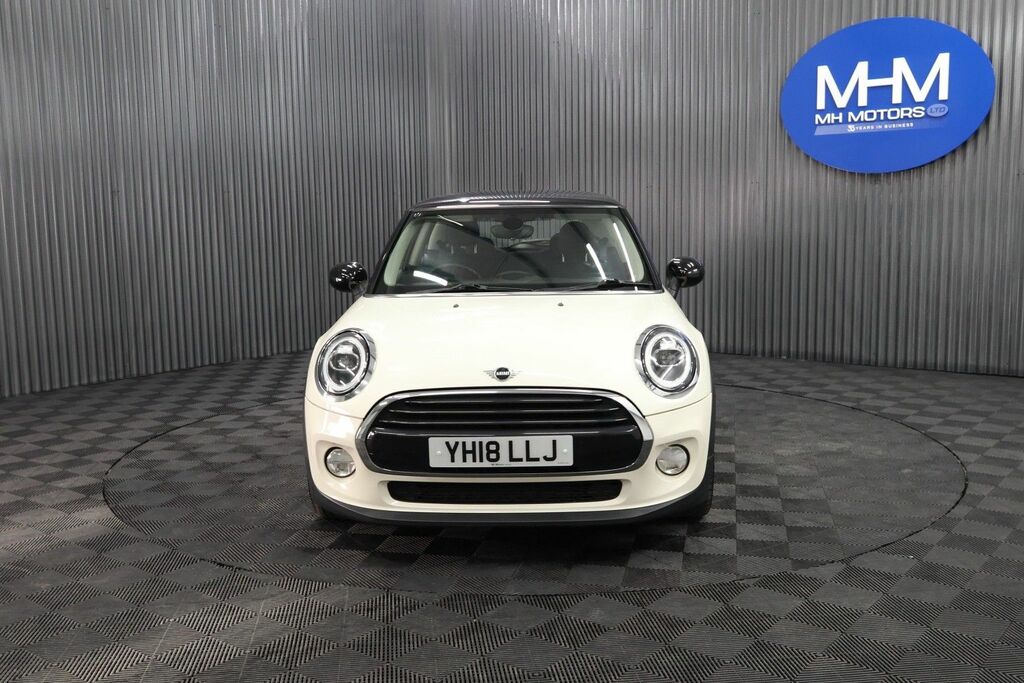 Mini Hatch Cooper Hatchback YH18LLJ White #2