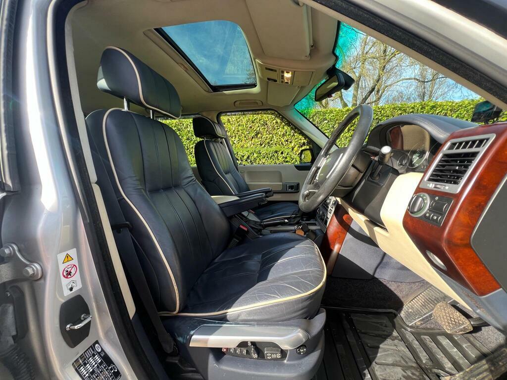 Land Rover Range Rover Vogue Silver #7