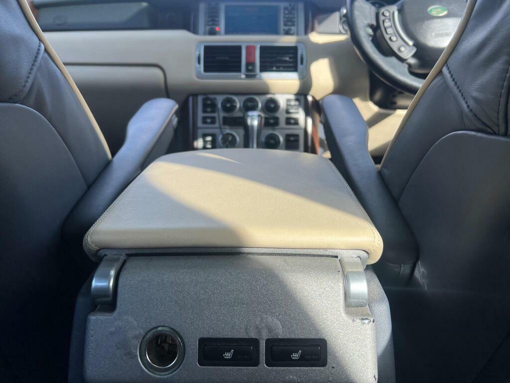 Land Rover Range Rover Vogue Silver #24