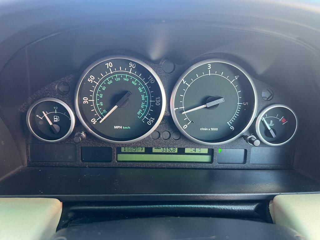 Land Rover Range Rover Vogue Silver #18
