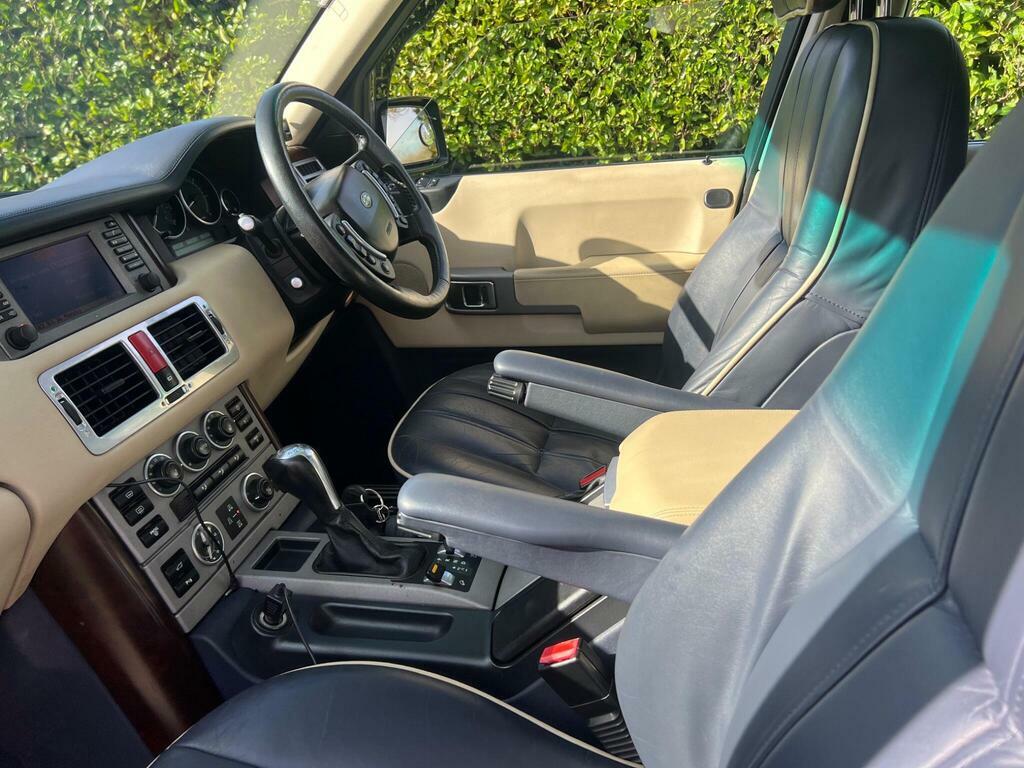 Land Rover Range Rover Vogue Silver #11