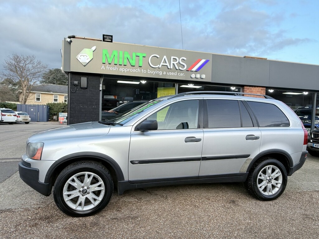 Volvo XC90 Suv 2.4 D5 Se 200555 Silver #4