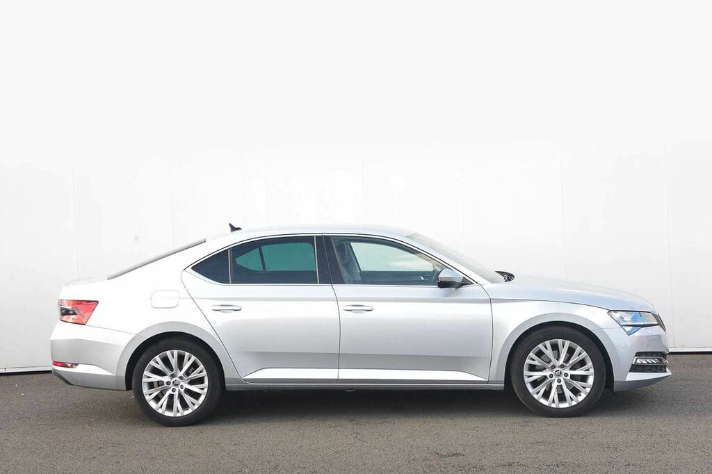 Skoda Superb 2.0 Tdi Cr Se L Dsg DC23CVV Silver #4