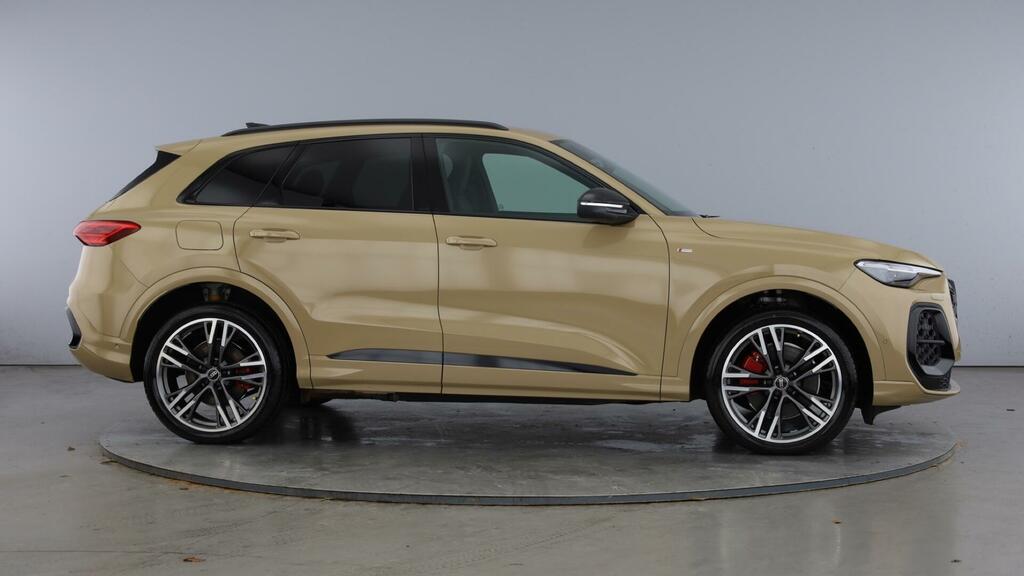 Audi Q5 2.0 Tdi Edition 1 S Tronic Quattro Euro 6 5-Door Gold #3
