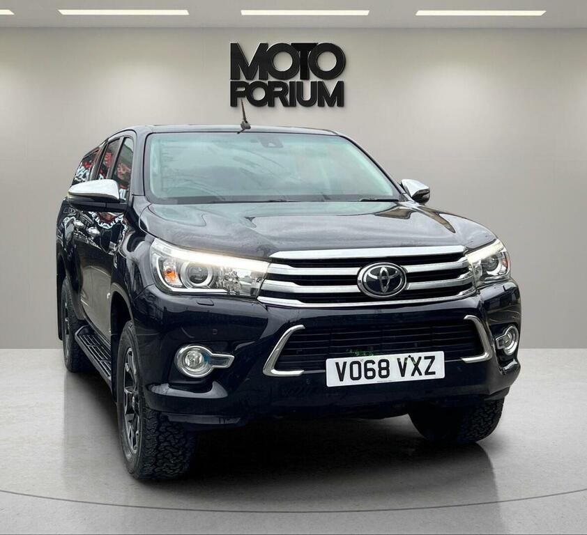 Toyota HILUX Pickup 2.4 D-4d Invincible X 4Wd Euro 6 Ss VO68VXZ Black #3